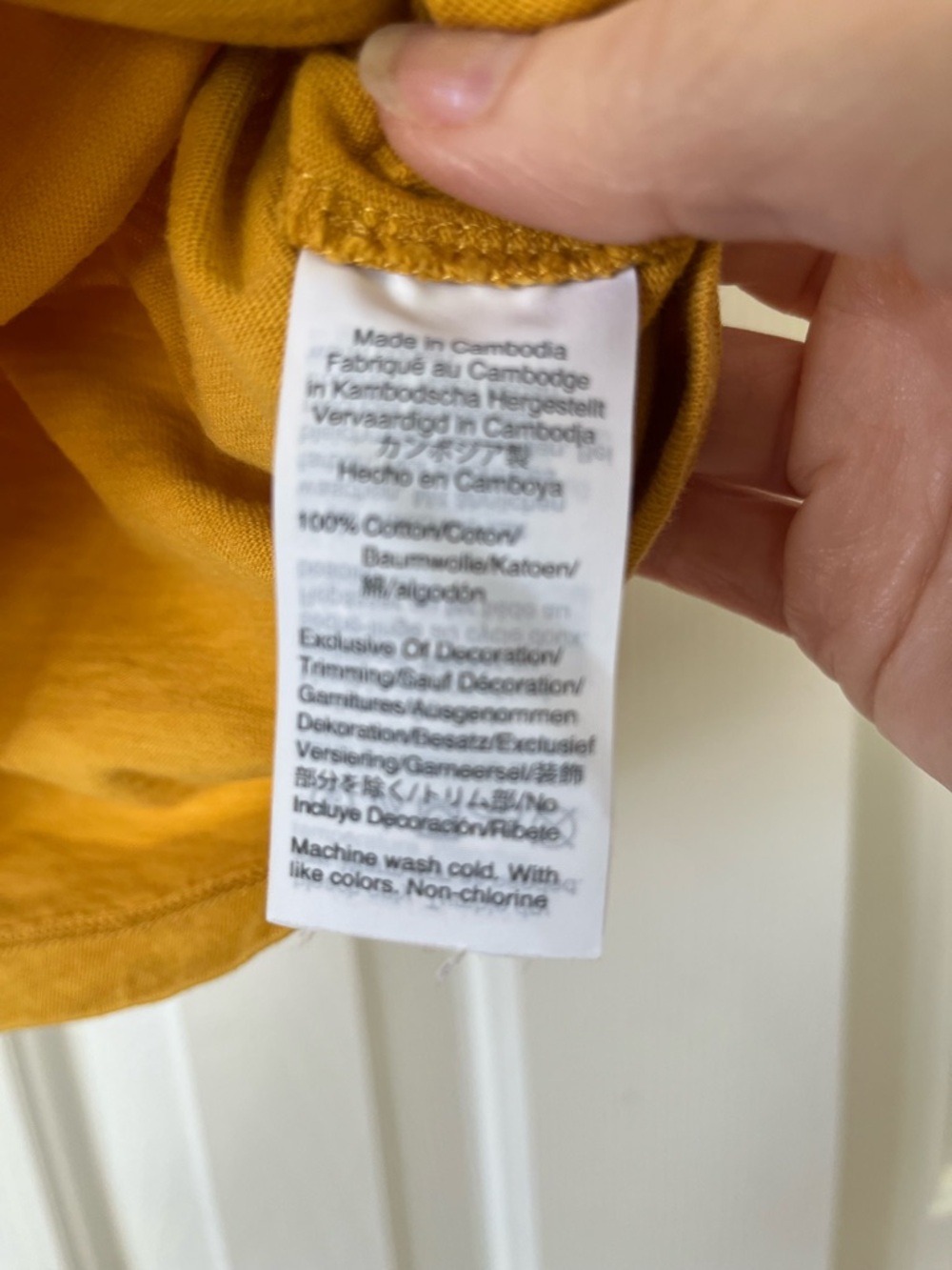J. Crew Collector t-shirt mustard green with pineapple, size XS - Picture 4 of 6